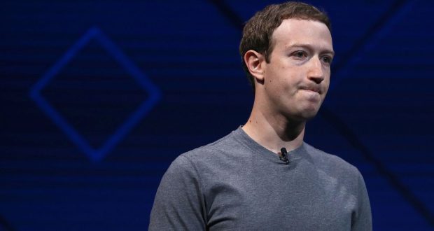 Velké společnosti začaly odcházet z Facebooků kvůli aféře se zneužívanými daty